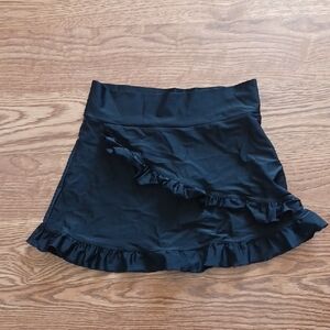 Lime Ricki Black Ruffle Swim Skirt. Size Large